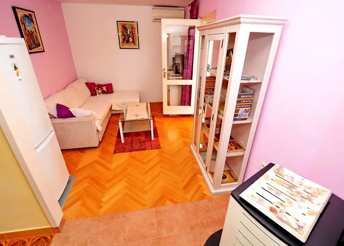 Apartman Aleja *